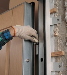 Затеяли ремонт квартиры - установим новые двери