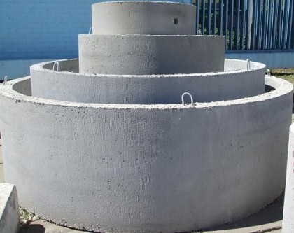 Installation of manhole rings