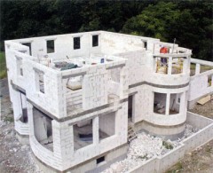 house of concrete blocks